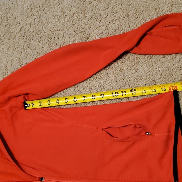 Nike Red Dri Fit jacket - Picture 6 of 6